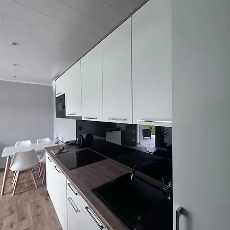 Apartament Holiday *