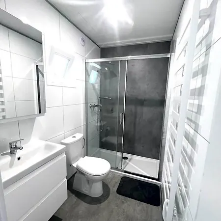 Apartament Holiday Apartment